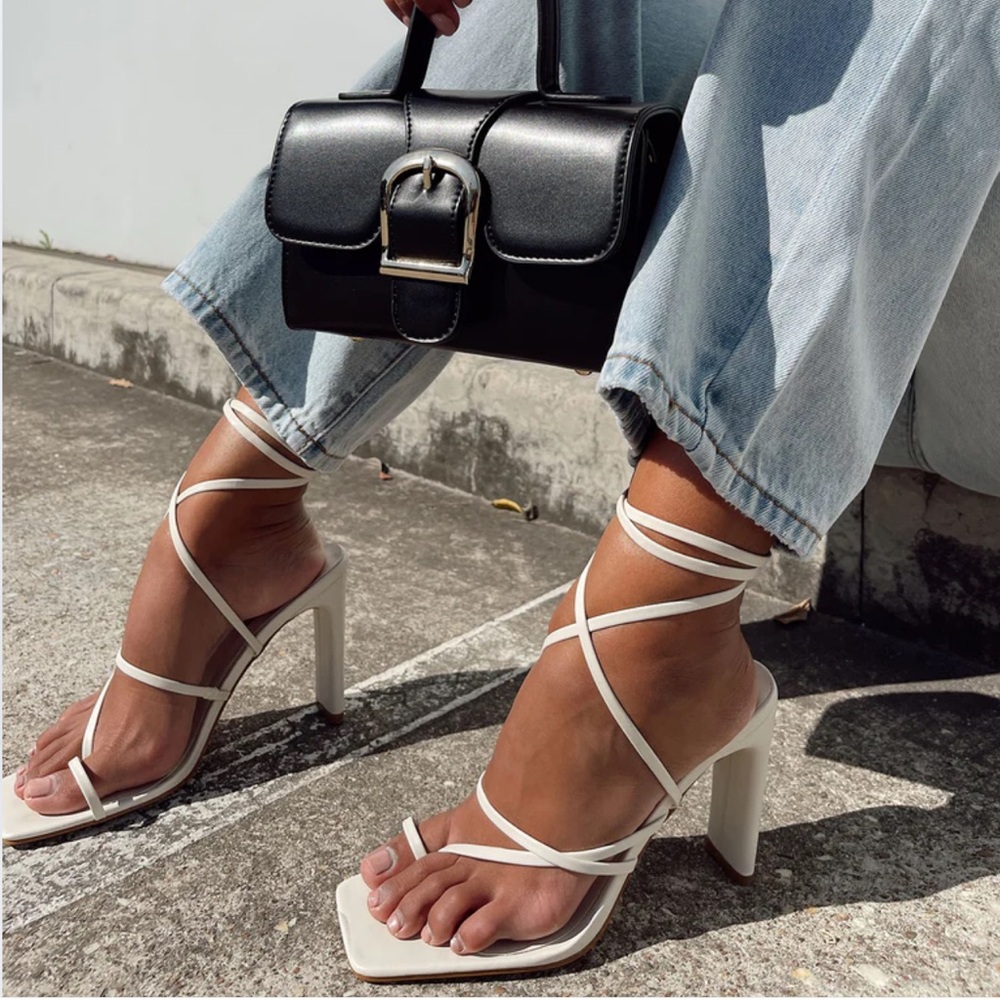 Billini Cheyanne Heels Bone
